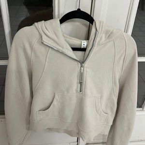 Lululemon Scuba Halfzip size xs/s